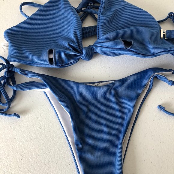 Bikini Swimsuit Shein 2 pcs Beach Pool swimwear - Picture 3 of 4